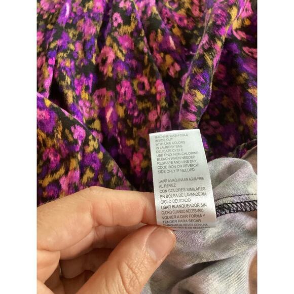 Democracy Womens Peasant Blouse Plus Size Top 1X Purple Floral Career Office - Picture 9 of 9